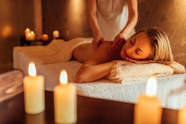 Why You Should Try Women's Only Massage Today